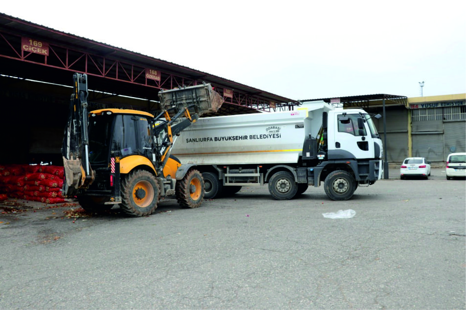 Şanlıurfa Zabıta’dan Denetim, Çürümüş 22 Ton Soğan İmha Edildi