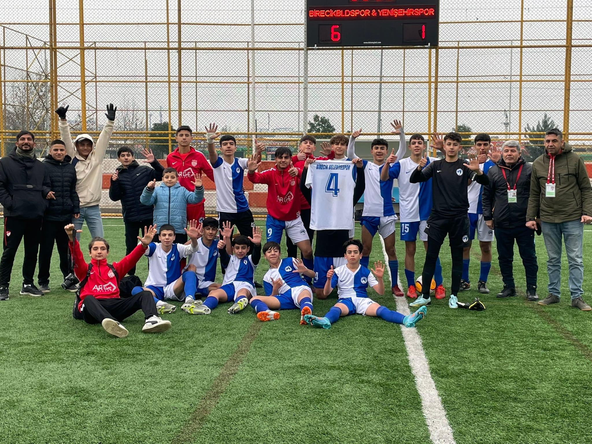 U-16 Birecik Belediyespor Sahasında U-16 Yenişehirspor’u 6-1 yendi