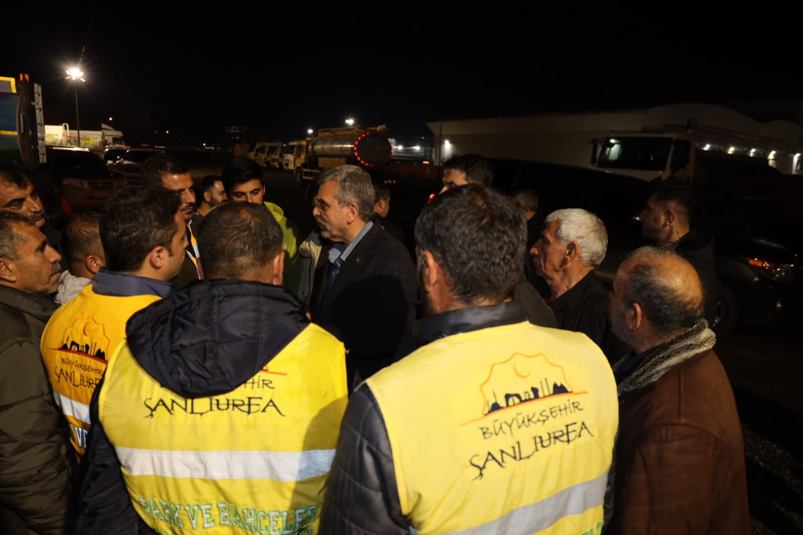 BAŞKAN BEYAZGÜL, “VATANDAŞLARIMIZ İÇİN GAYRETLE ÇALIŞIYORUZ”