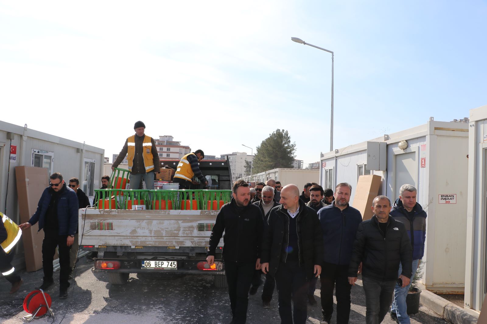 ŞANLIURFA BÜYÜKŞEHİR ADIYAMAN’DA YARALARI SARMAYA DEVAM EDİYOR