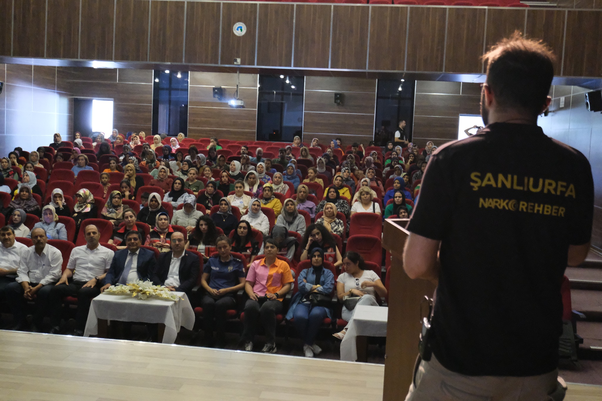 “En İyi Narkotik Polisi Anne” Semineri Düzenlendi