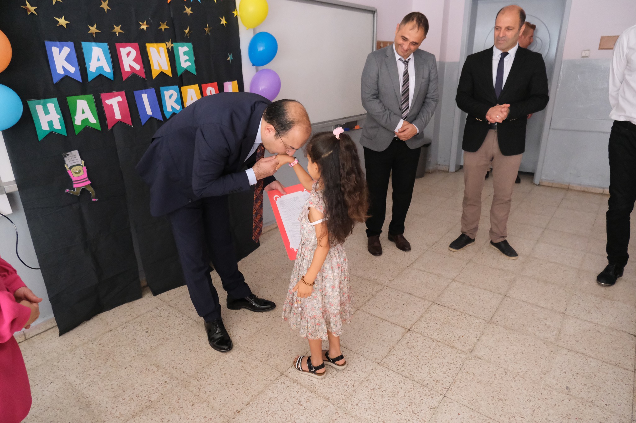 Kaymakam Kadir Duman; İyi Tatiller Çocuklar, Tatilde Bol Bol Kitap Okumayı Unutmayalım