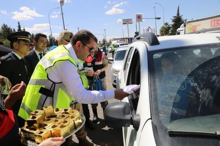 Şanlıurfa Valisi Salih Ayhan; “Lütfen Trafik Kurallarına Uyalım”