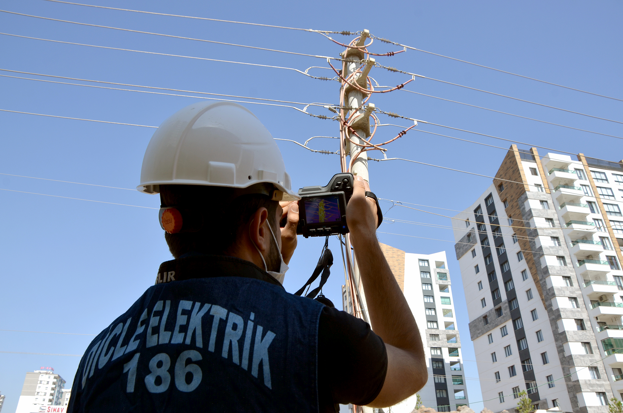 Dicle Elektrik Açıkladı:  ŞANLIURFA’DA VADESİ GEÇEN ELEKTRİK BORCU 13.2 MİLYAR TL’YE ULAŞTI