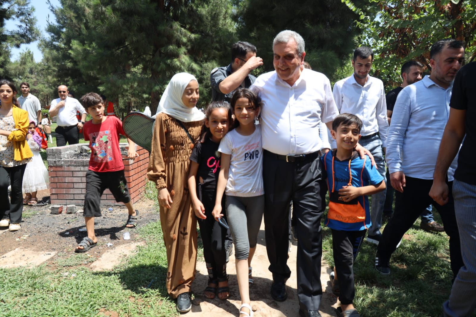 ŞANLIURFA’DA GENÇLİK BULUŞMASI RENKLİ GÖRÜNTÜLERE SAHNE OLDU