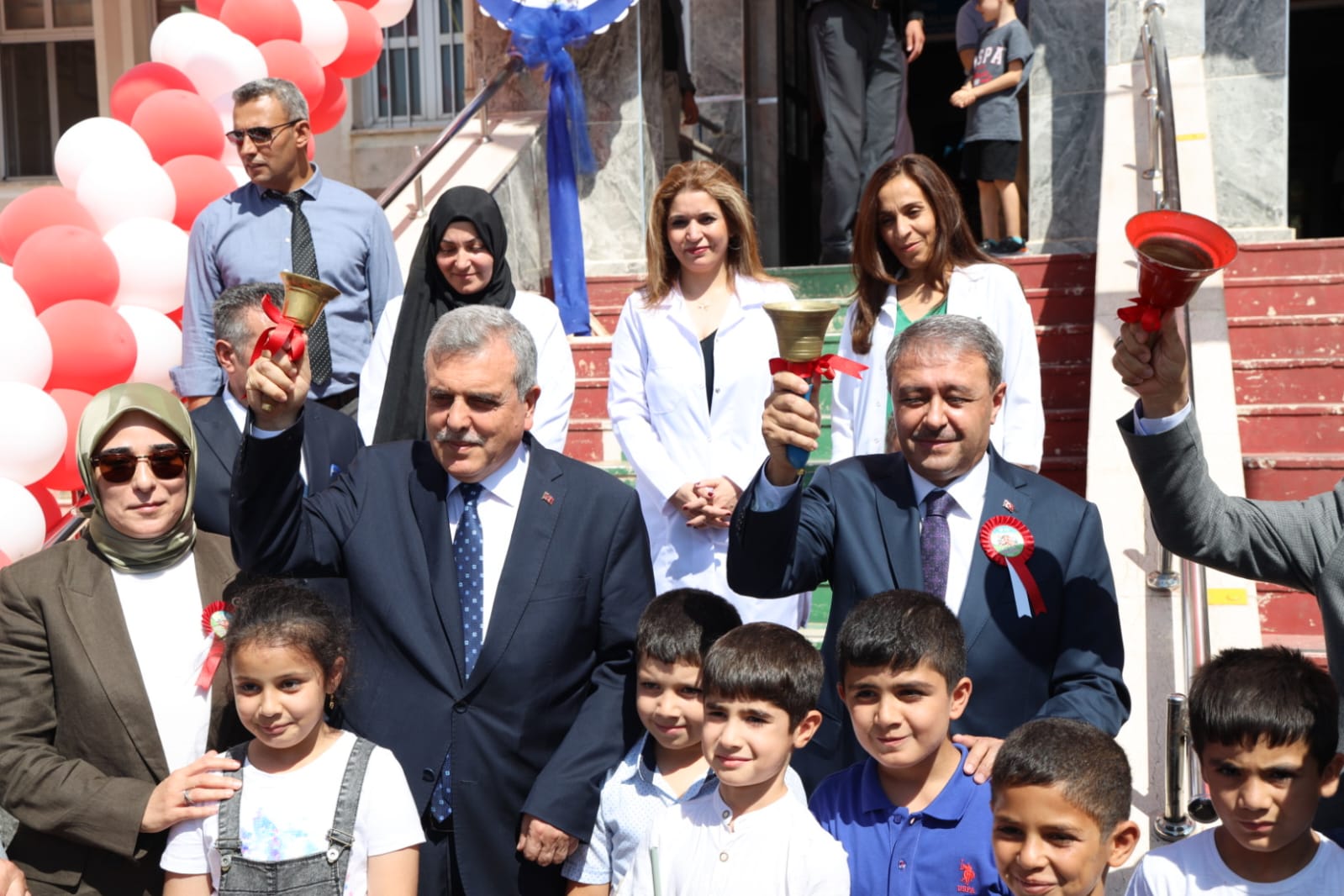 BAŞKAN BEYAZGÜL; ‘’ÖĞRENCİLERİN HEYECANINA ORTAK OLDUK’’