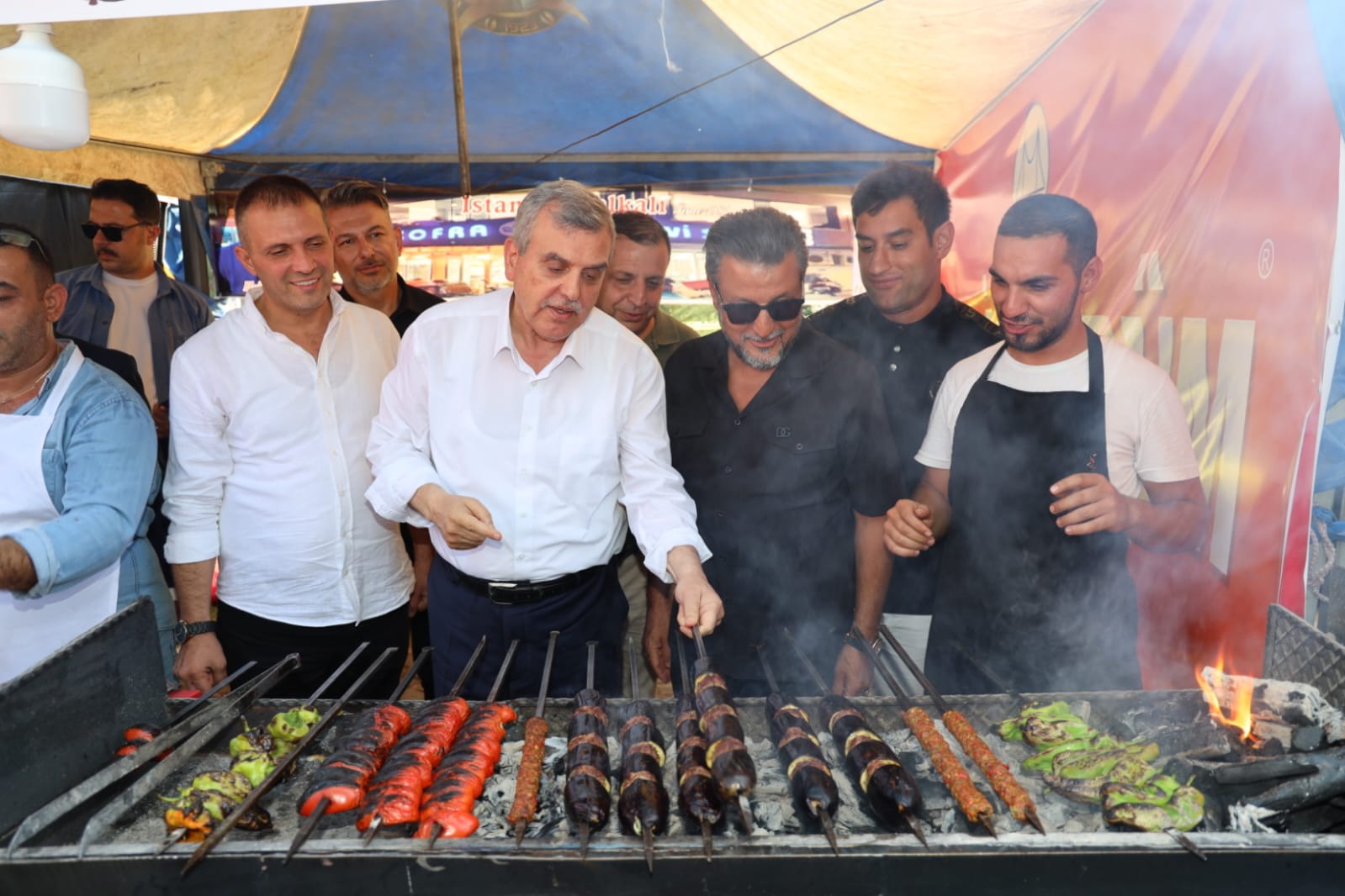 BAŞKAN BEYAZGÜL; ‘’ŞANLIURFA’NIN LEZZETLERİ DÜNYAYA TANITILIYOR’’