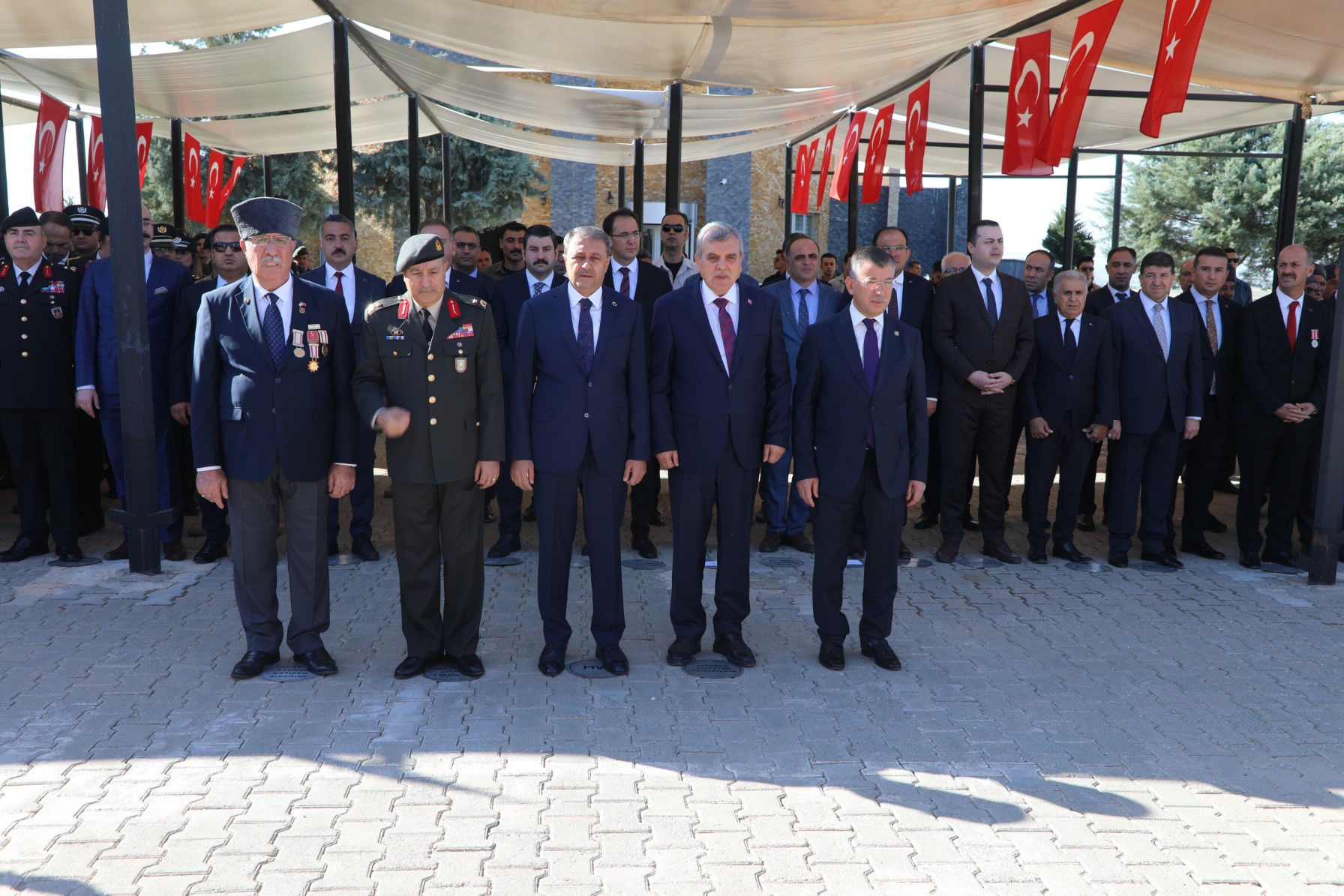 ŞANLIURFA’DA GAZİLER GÜNÜ COŞKUYLA KUTLANIYOR