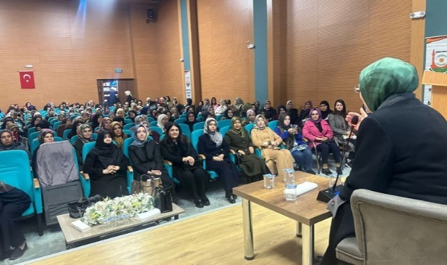 Şanlıurfa’da ”Aile” konulu konferans düzenlendi