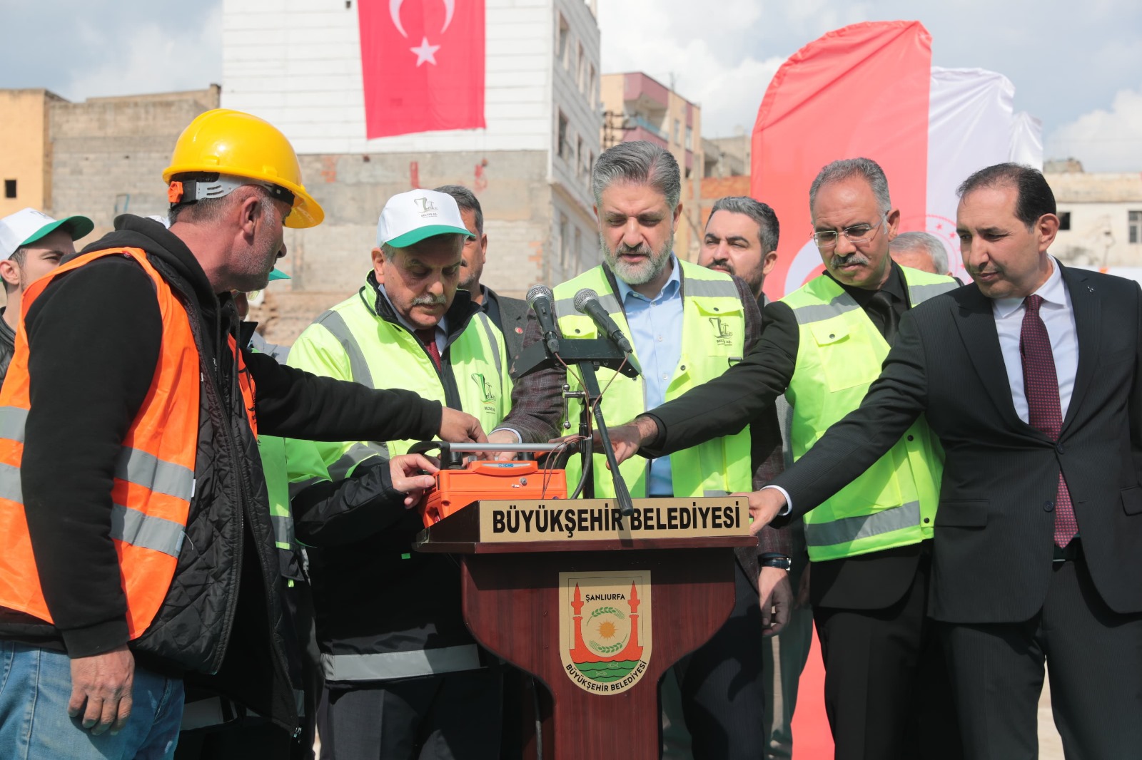 KARAKOYUNLU MAHALLESİ KENTSEL DÖNÜŞÜM PROJESİNDE TEMELLER ATILDI