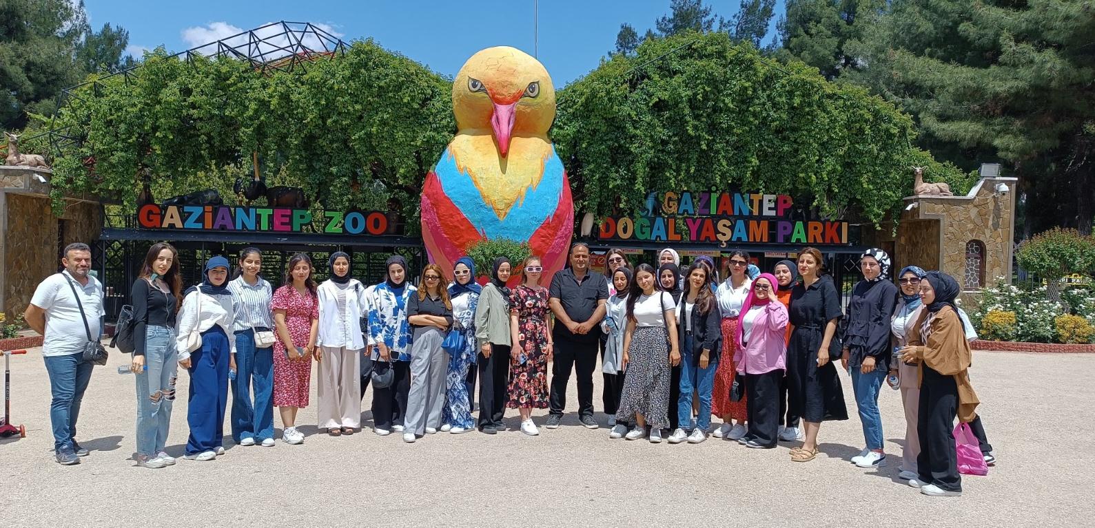 Akçakale Belediyesi’nden  Öğrencilere sınav öncesi Moral, Motivasyon Gezisi