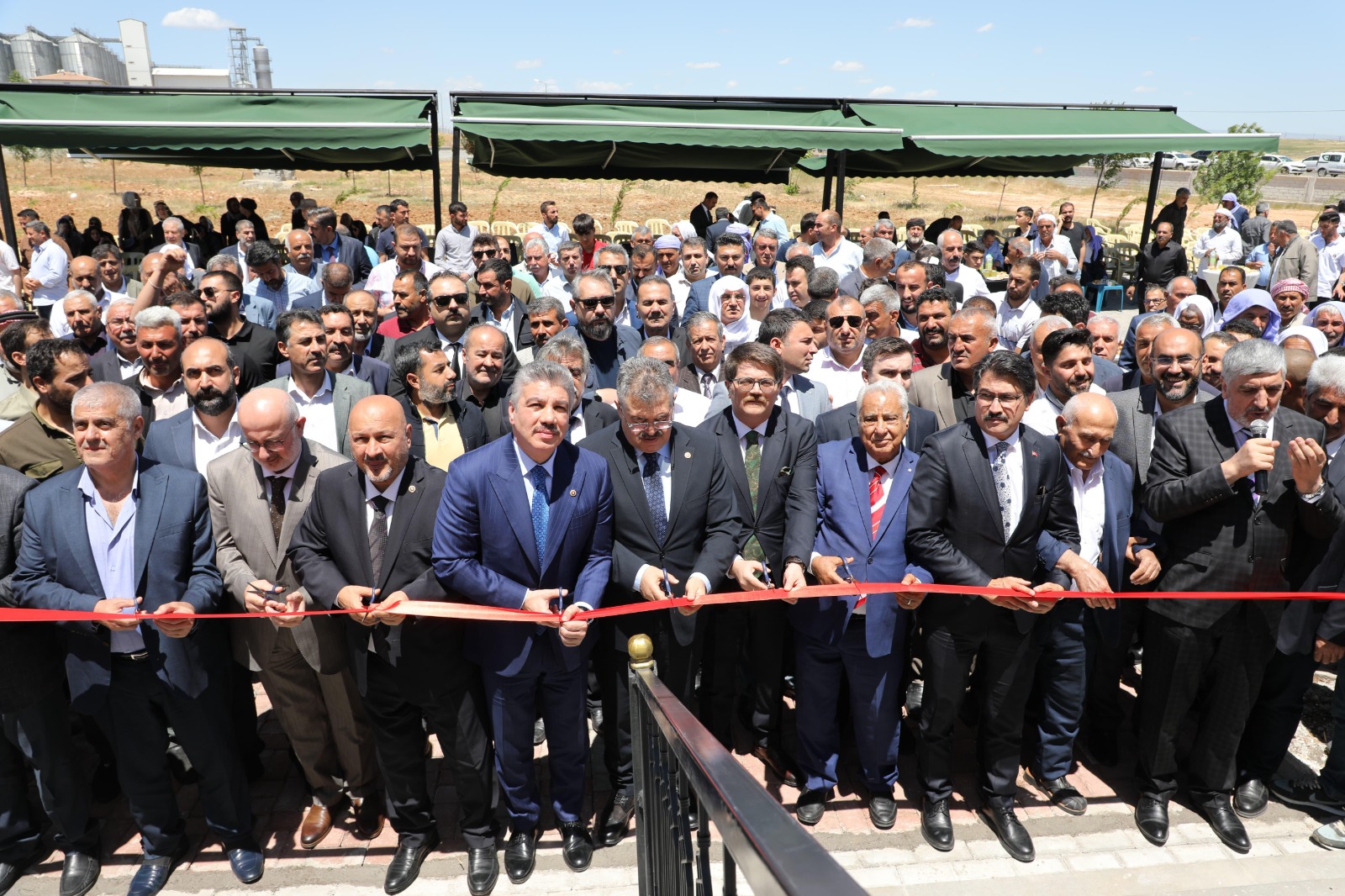 Viranşehir Avukat Mustafa Kuran OSB Cami İbadete Açıldı