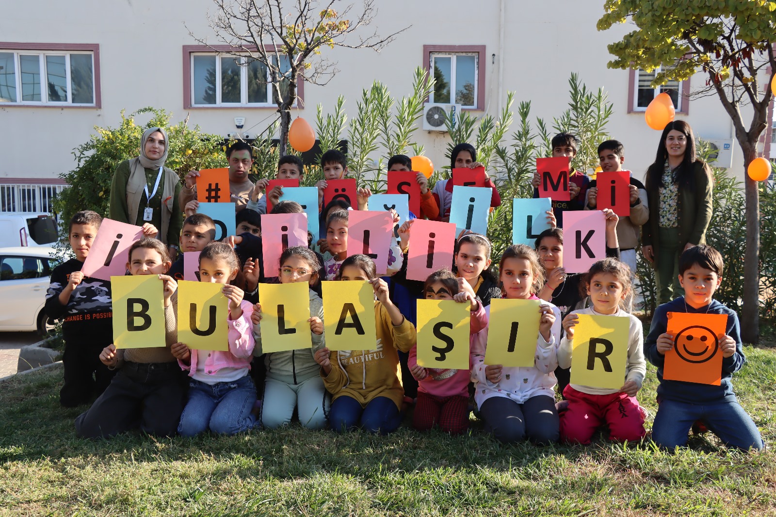 ŞANLIURFA’DA LÖSEMİLİ ÇOCUKLAR HAFTASI KAPSAMINDA FARKINDALIK ETKİNLİĞİ DÜZENLENDİ