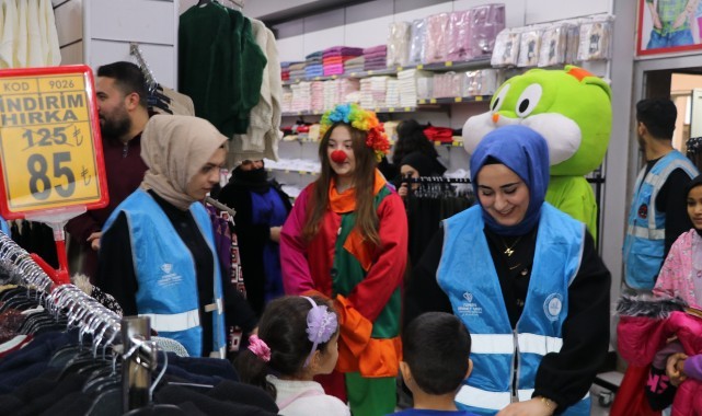 Türkiye Diyanet Vakfı (TDV),den Şanlıurfa’daki yetim çocuklara kıyafet desteği